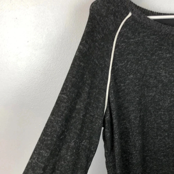 NWT Hippie Rose Scoop Neckline Pullover Sweater Size XL - Picture 4 of 8